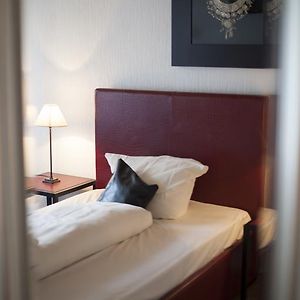 Standard Room with 1 Single Bed
